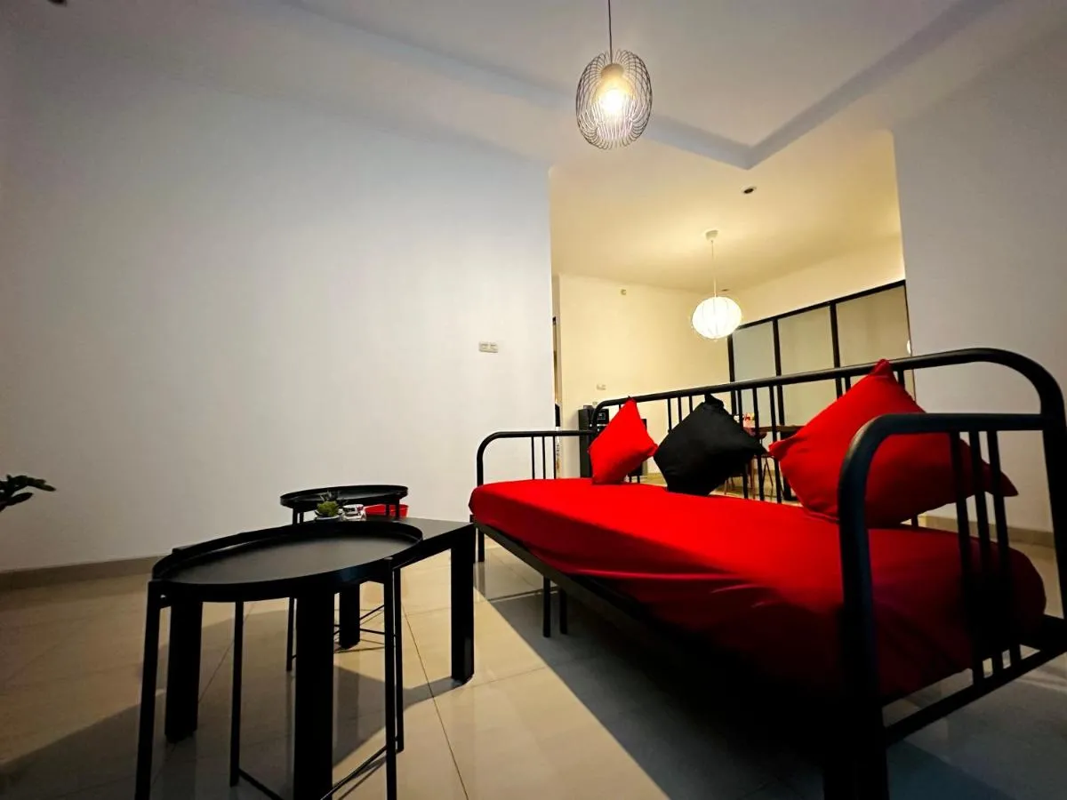 Image 6 of 4-Bedroom Home in South Jakarta Nuansa Swadarma Residence by Le Ciel Hospitality