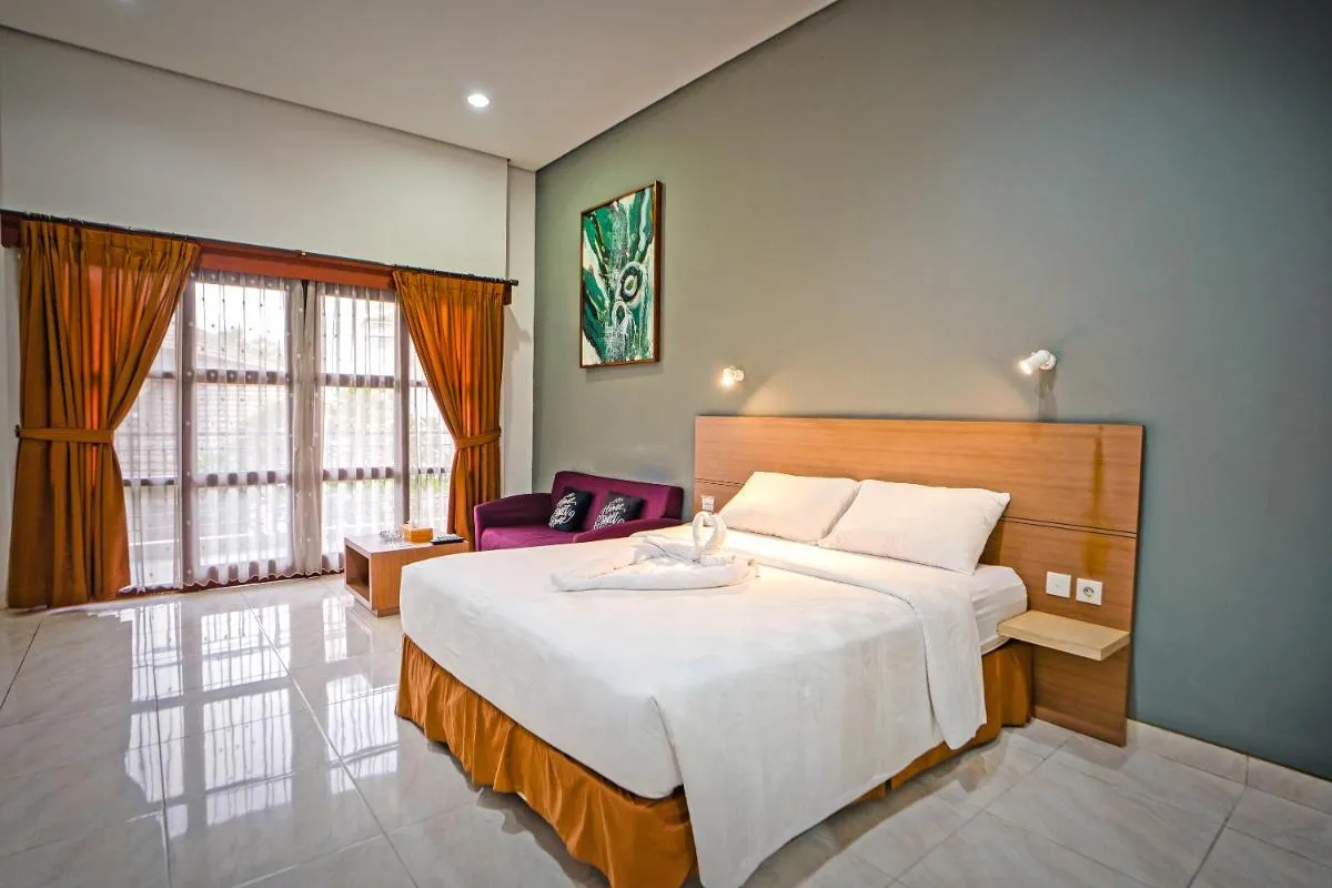Image 1 of ARCS House Pakubuwono by Jambuluwuk