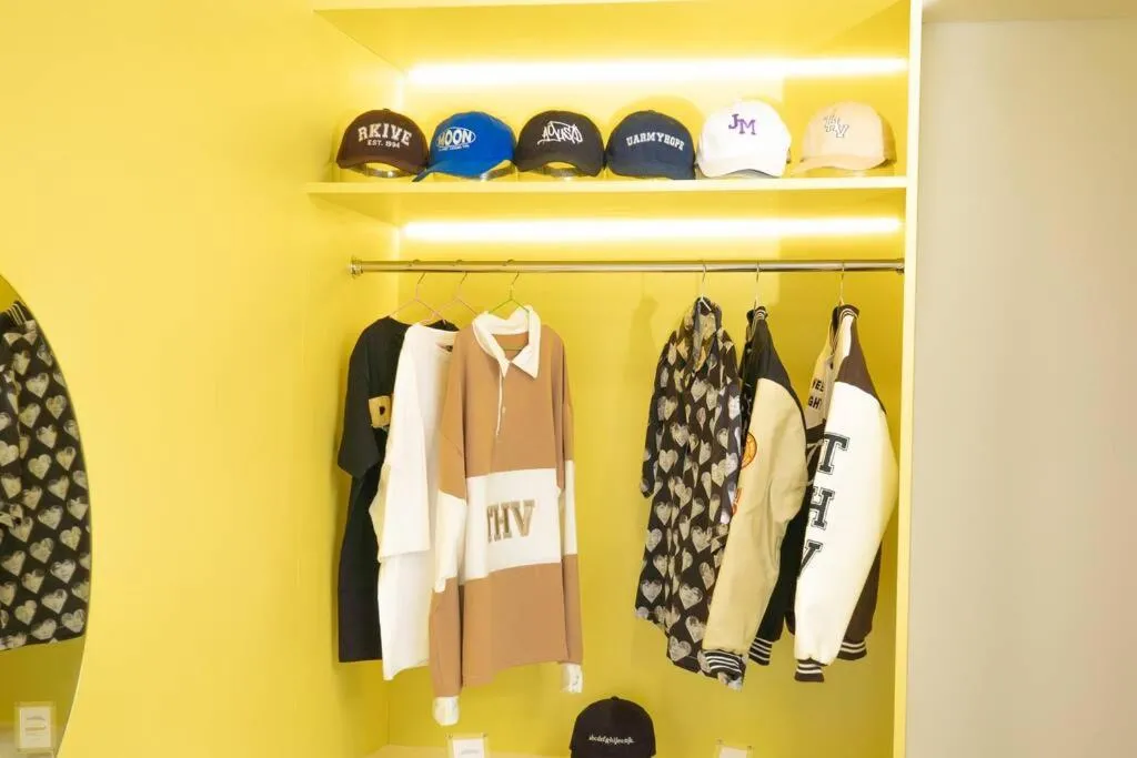 Image 1 of Army’s Nest ~ Sarang army KPOP Style Studio Loft