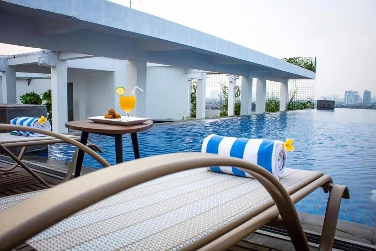 Image 3 of Azana Suites Hotel Antasari