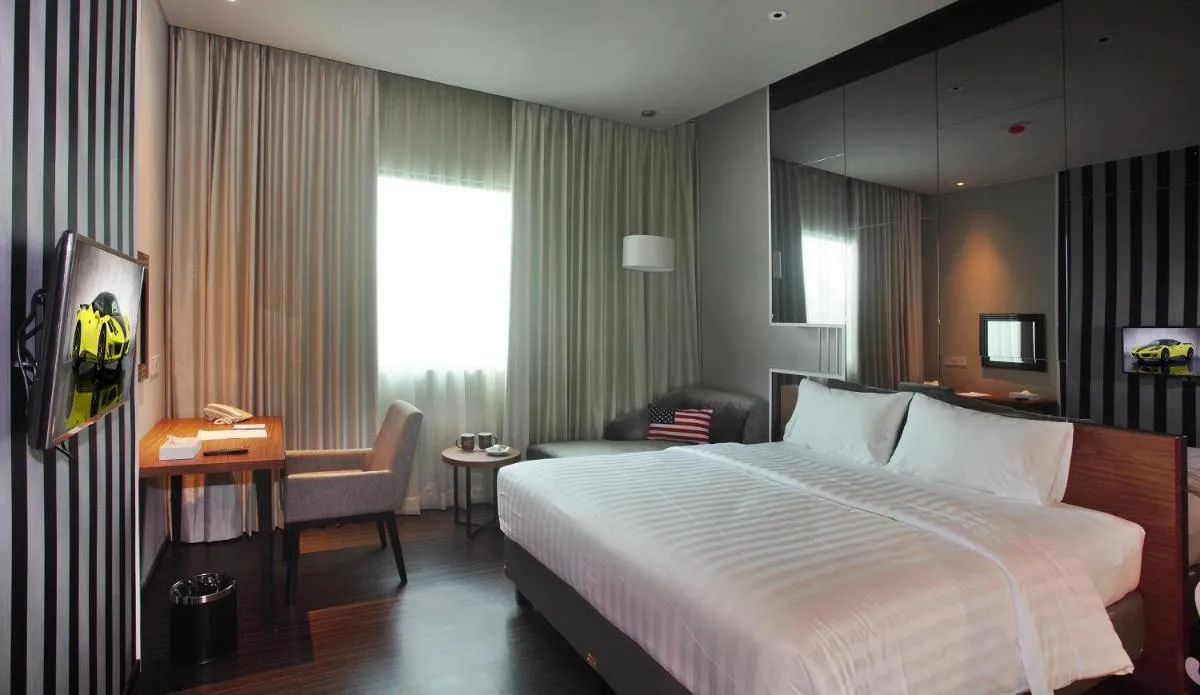 Image of Cabin Hotel
