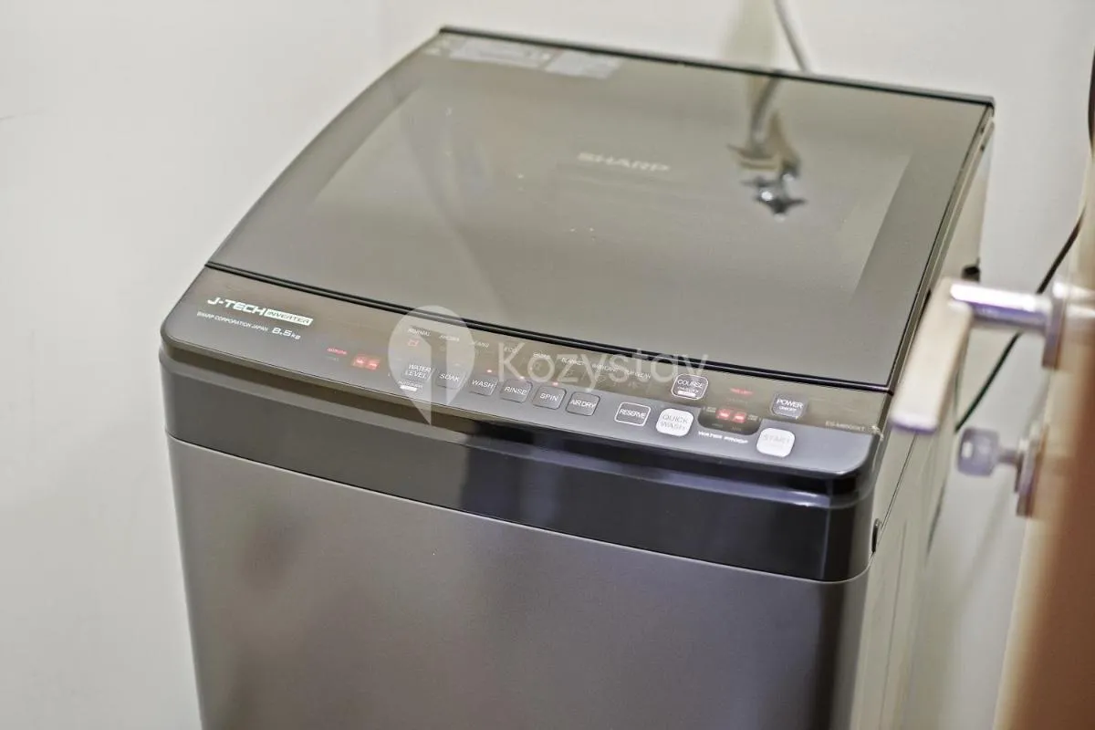 Image 2 of Callisto by Kozystay – Mega Kuningan