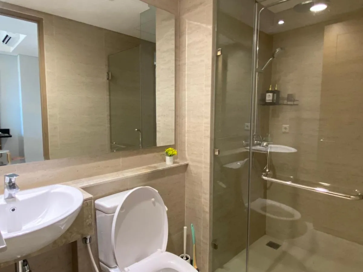 Image 4 of Comfort and Luxury Private Room at Goldcoast PIK