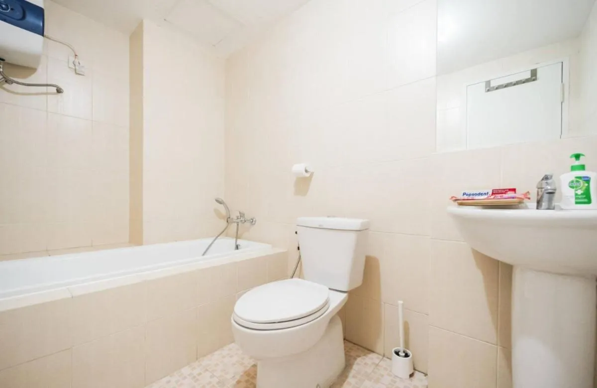 Image 2 of Comfy Casa
