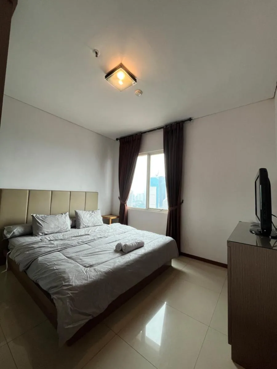 Image 1 of Comfy & Modern 1BR At Central