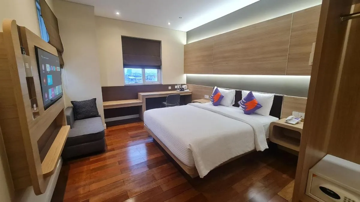 Image 1 of FOX Lite Grogol Jakarta