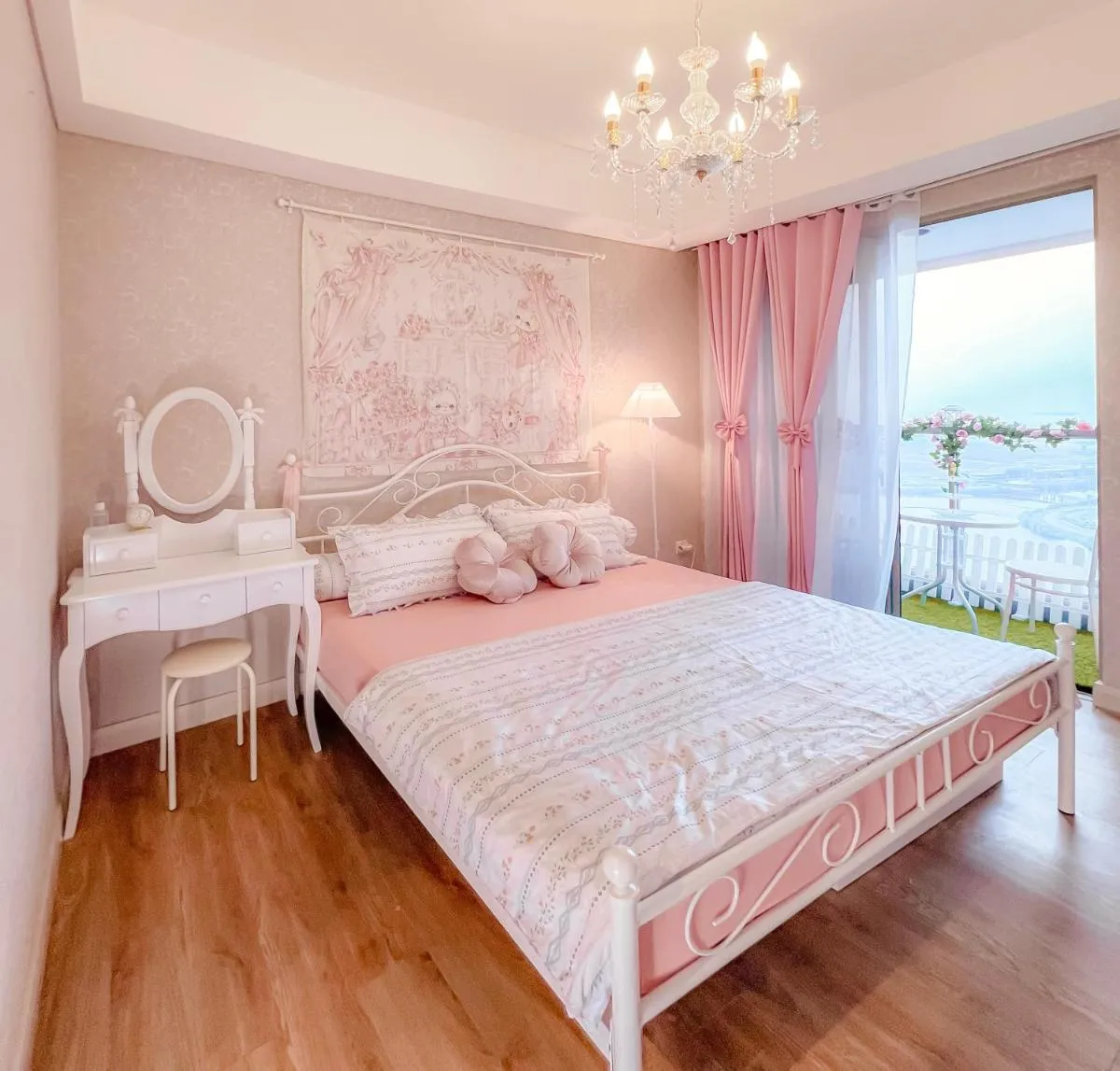 Image 2 of Gold Coast Apt Lovely Stay, Near Airport & PIK Avenue Mall
