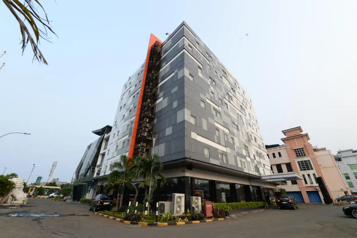 Image of HORU HOTEL MANGGA DUA SQUARE