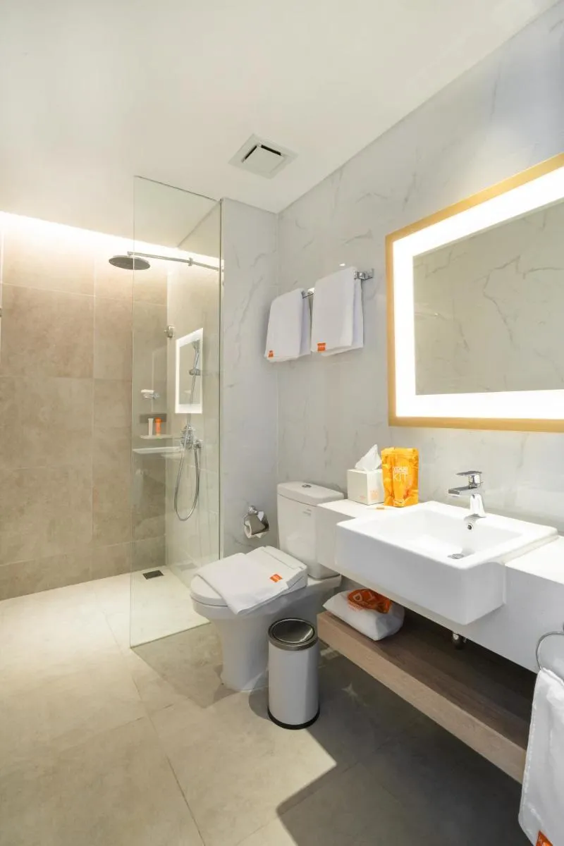 Image 3 of Harris Suites Puri Mansion