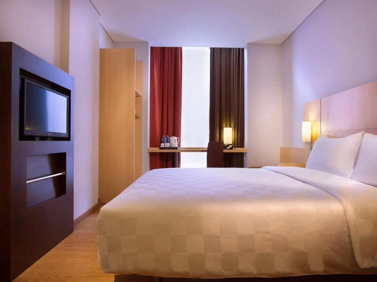 Image 1 of Ibis Jakarta Senen