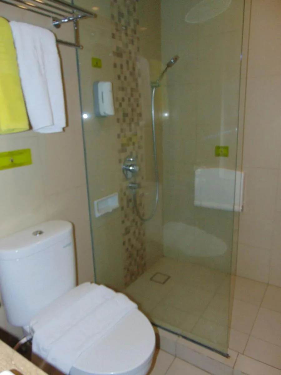 Image 3 of MaxoneHotels.com at Kramat
