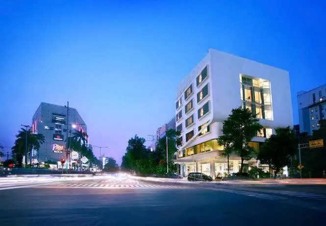 Image of Maxone Premier Melawai