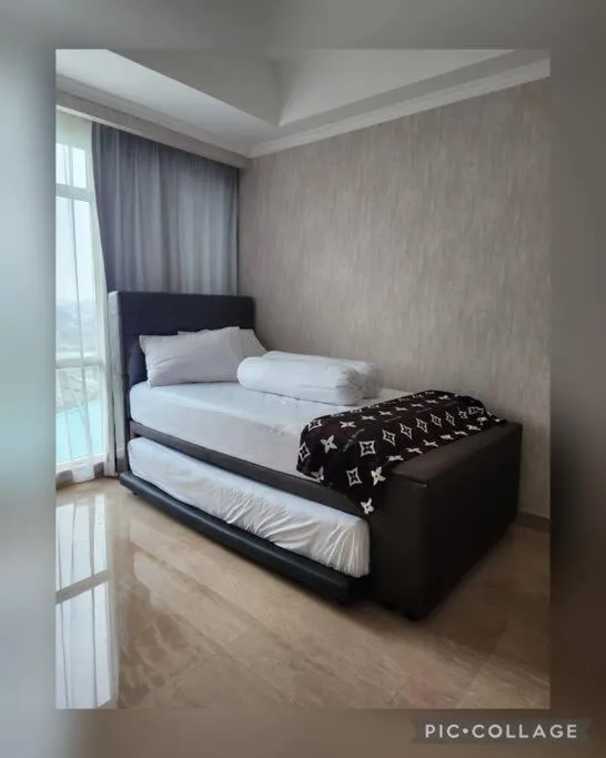 Image 4 of Menteng Park – Tower Diamond, 2 Bed Rooms, Private Lift
