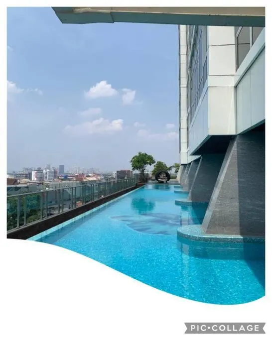 Image 6 of Menteng Park – Tower Diamond, 2 Bed Rooms, Private Lift