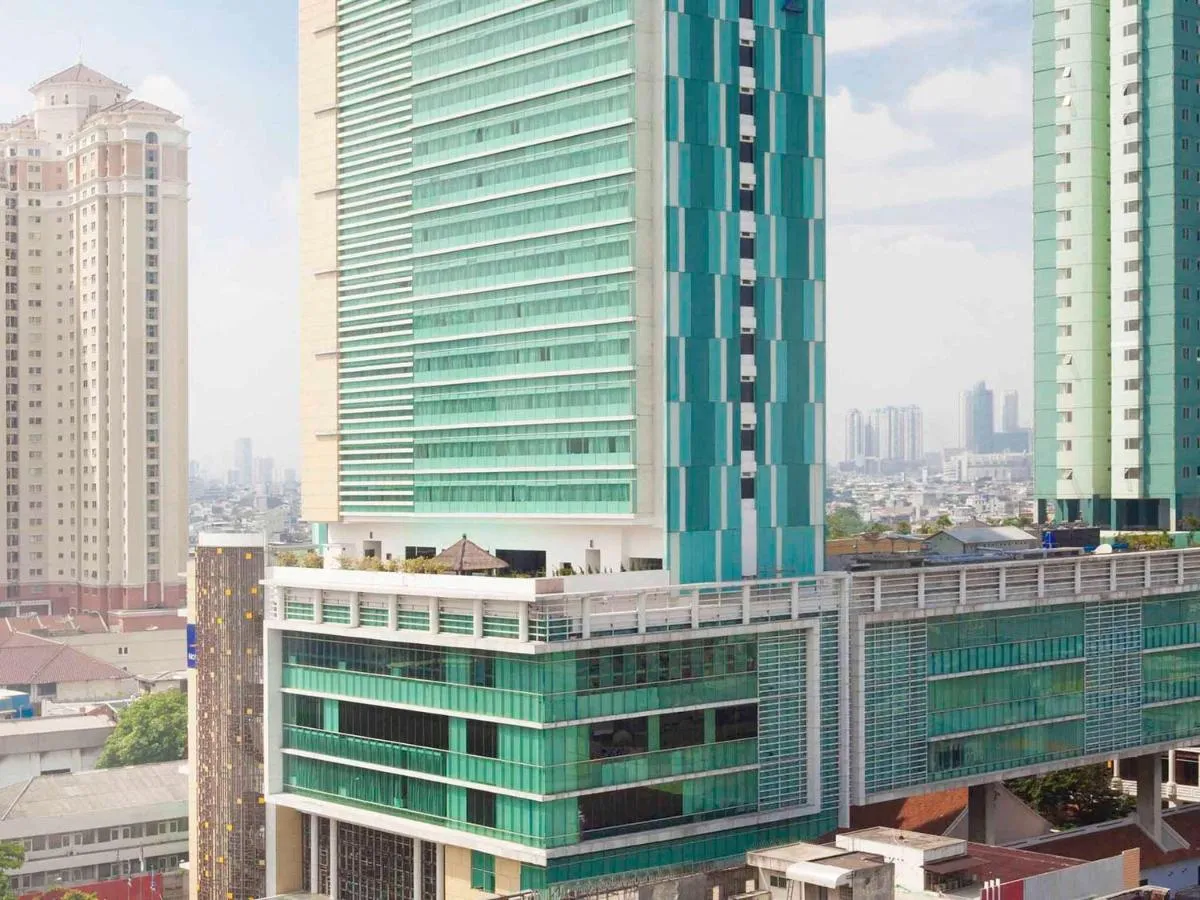 Image 3 of Novotel Jakarta Gajah Mada