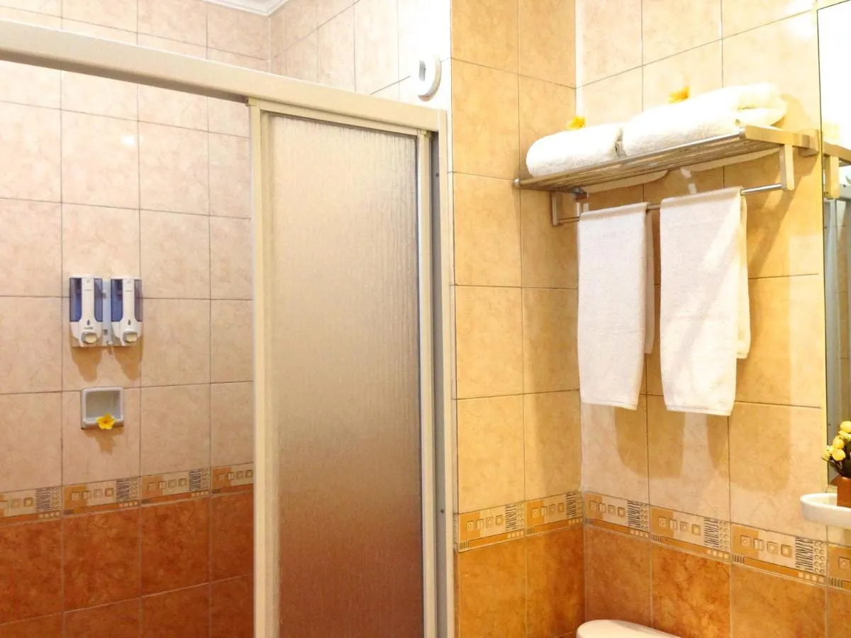 Image 2 of Ravarine Suite Apartment