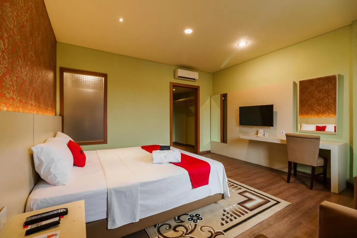 Image 5 of RedDoorz Plus near Dunia Fantasi Ancol