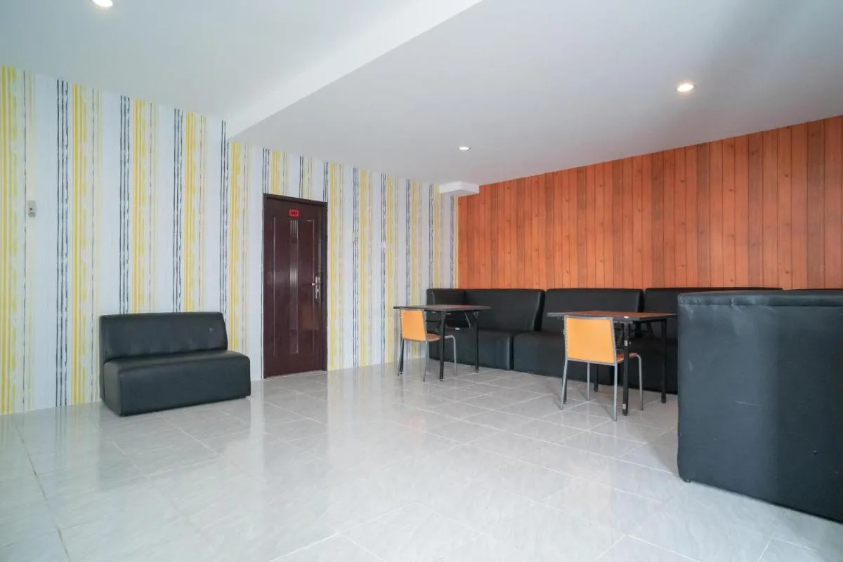 Image 5 of RedDoorz Plus near ITC Cempaka Mas 2