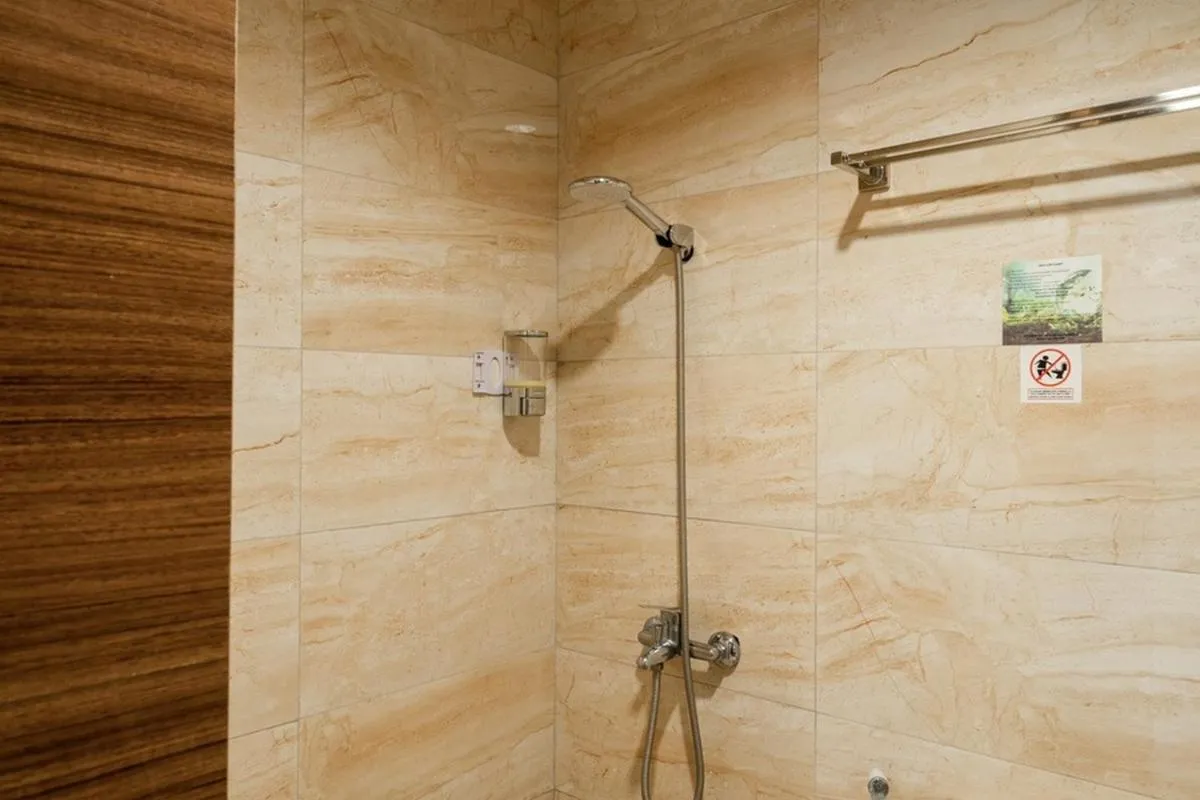 Image 6 of RedDoorz Plus near Lippo Mall Kemang 2