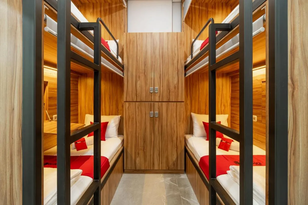 Image 1 of RedDoorz Plus near Senayan City
