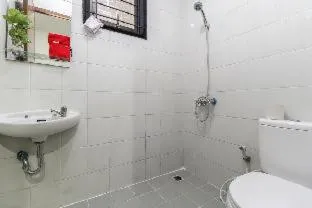 Image 6 of RedDoorz Plus near Trisakti University