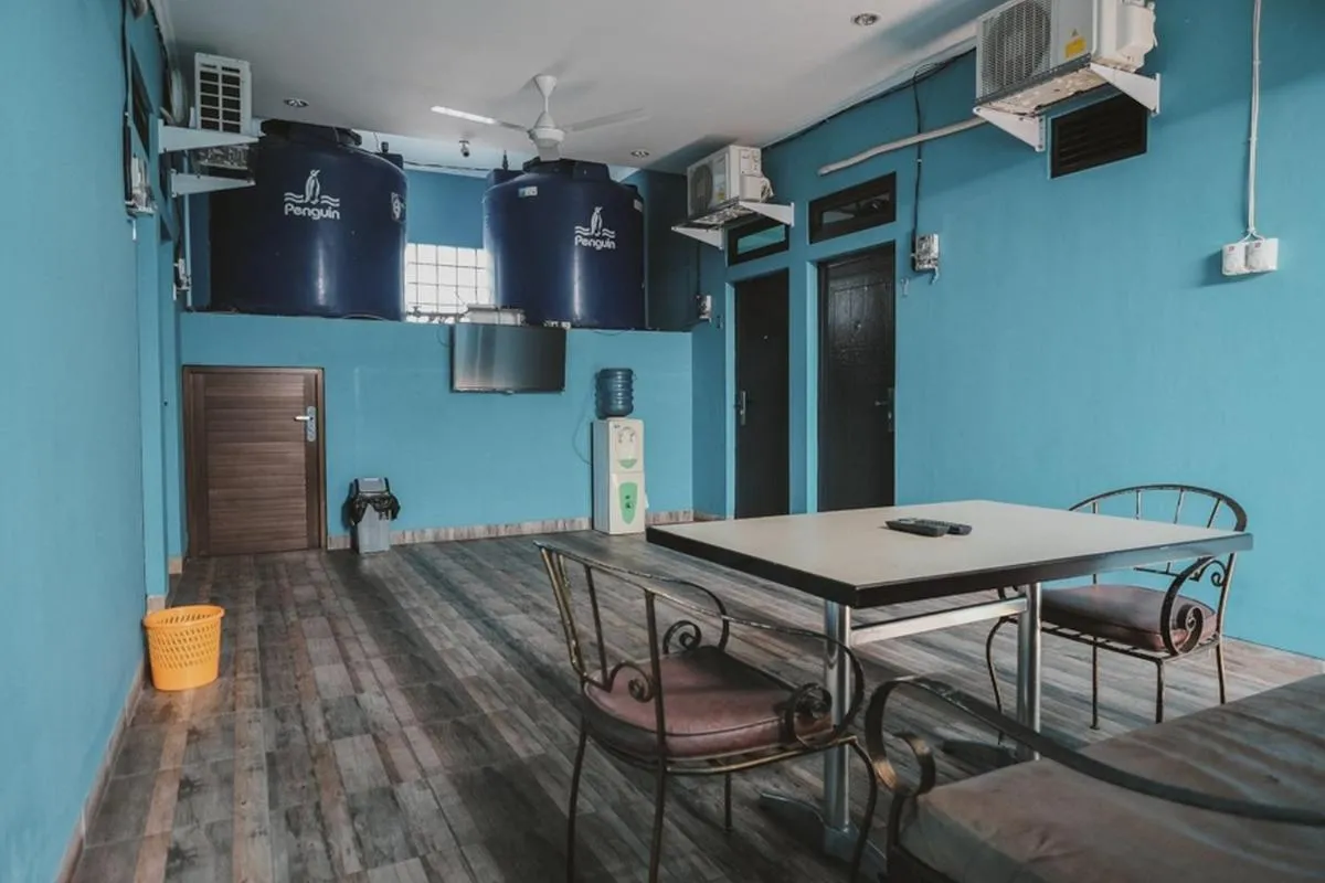 Image 3 of RedDoorz near RSUD Koja