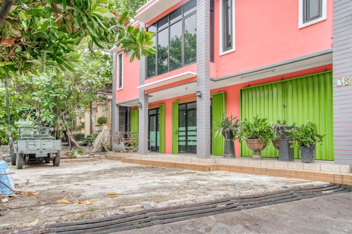 Image 4 of RedDoorz near Taman Mini Jakarta