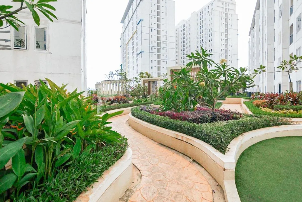 Image 3 of RedLiving Apartemen Bassura City – Ens Room