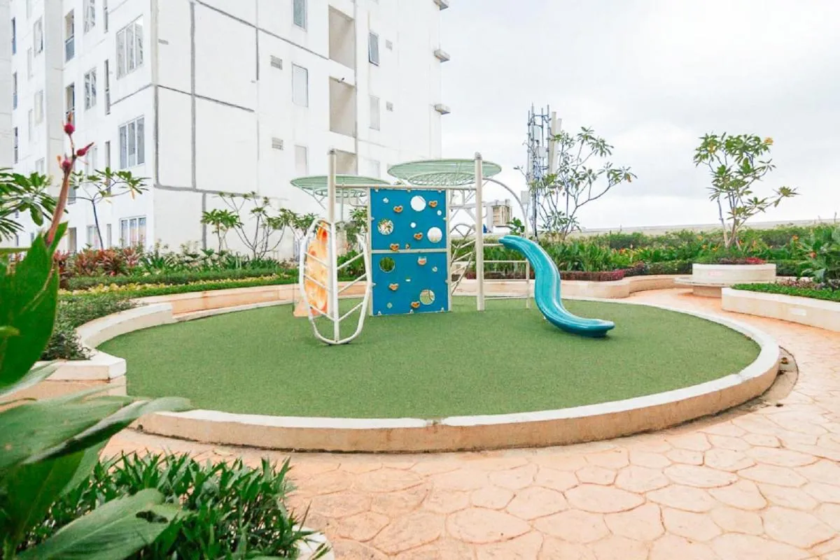 Image 2 of RedLiving Apartemen Bassura City – Ens Room
