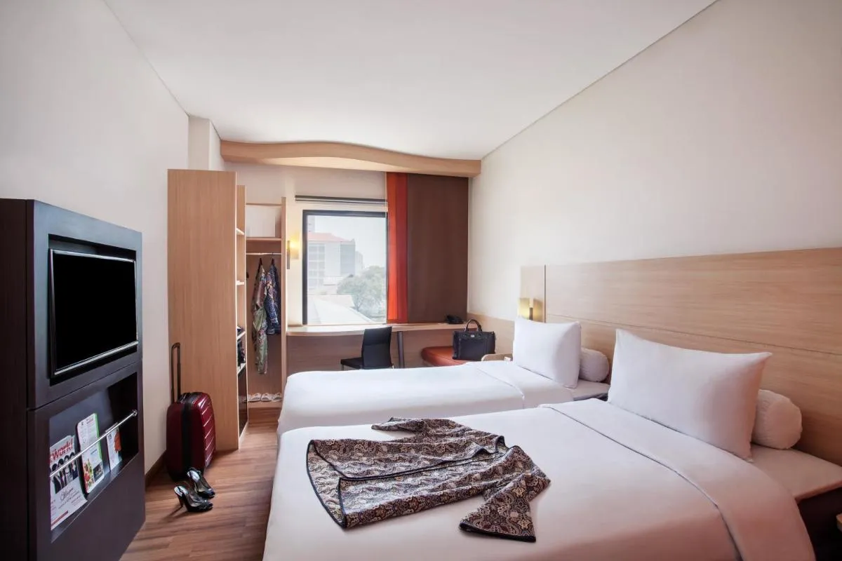 Image 2 of Sentral Cawang Hotel