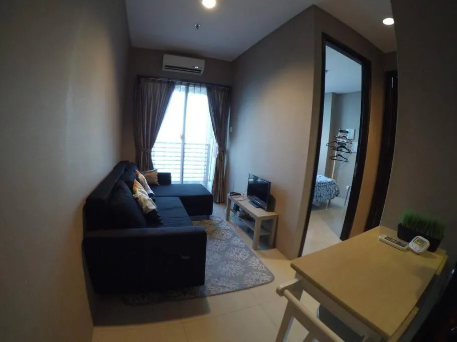 Image of Strategic Cozy Hang Out Apartment, GP Plaza