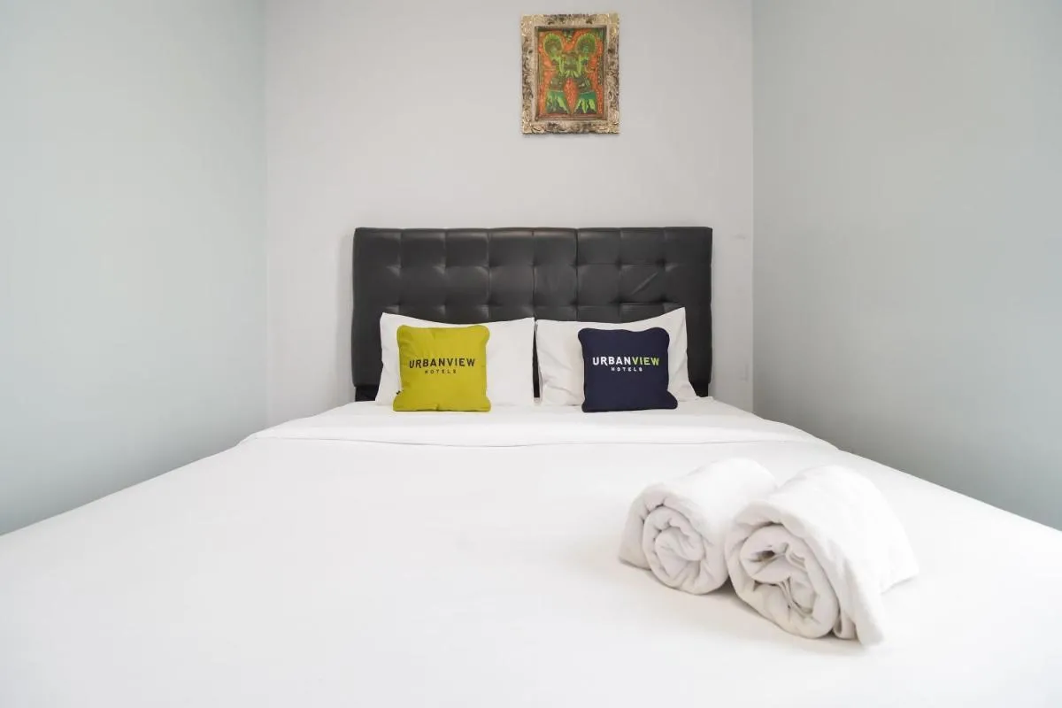 Image 1 of Urbanview Hotel Arafuru Residence Duren Sawit