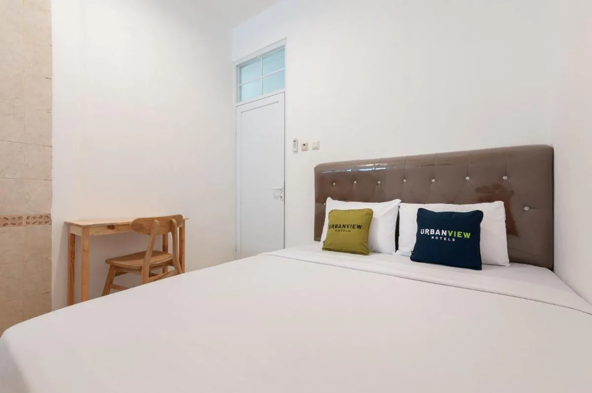 Image 1 of Urbanview Hotel De Breeze Kemang Jakarta by RedDoorz