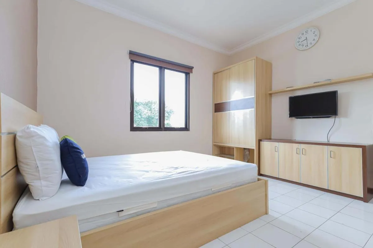 Image 6 of Urbanview Roemah Tebet by RedDoorz