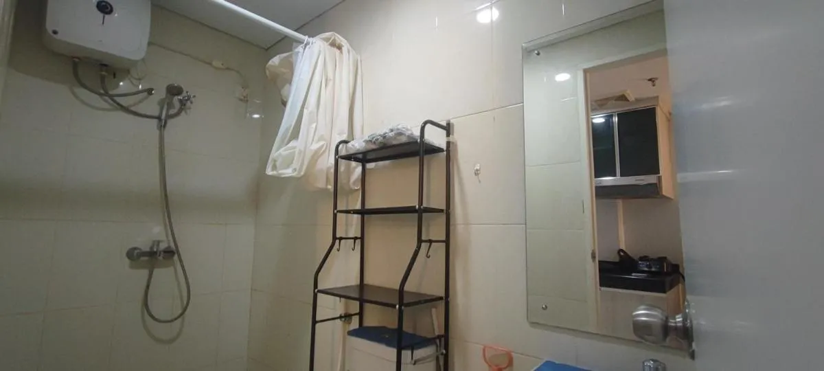 Image 2 of Vast! Metro Park Manhattan 2BR