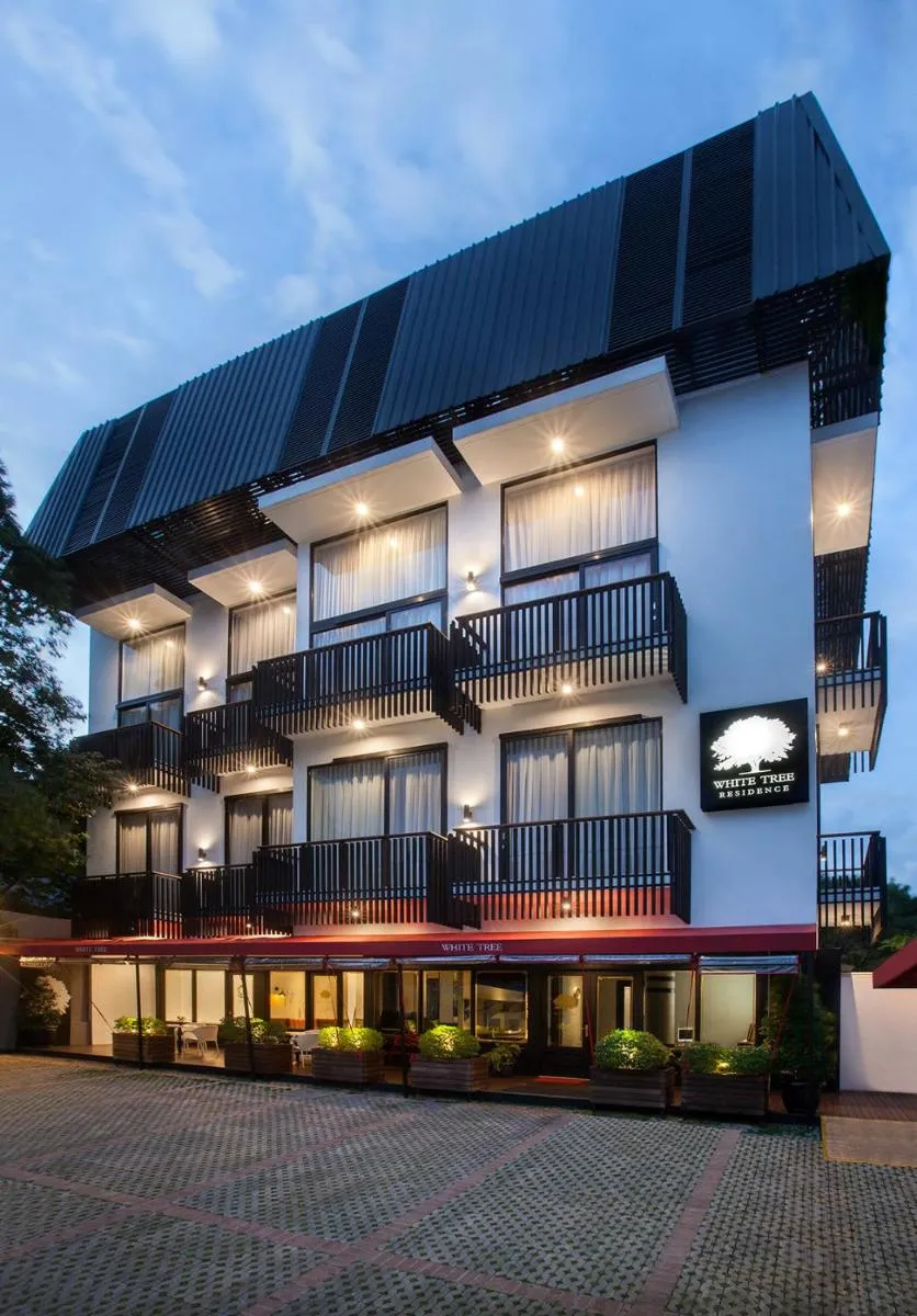 Image 4 of White Tree Residence