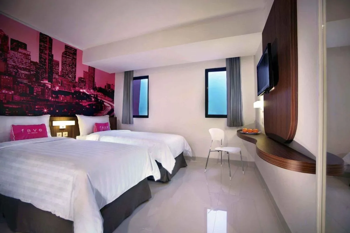 Image 1 of favehotel PGC Cililitan