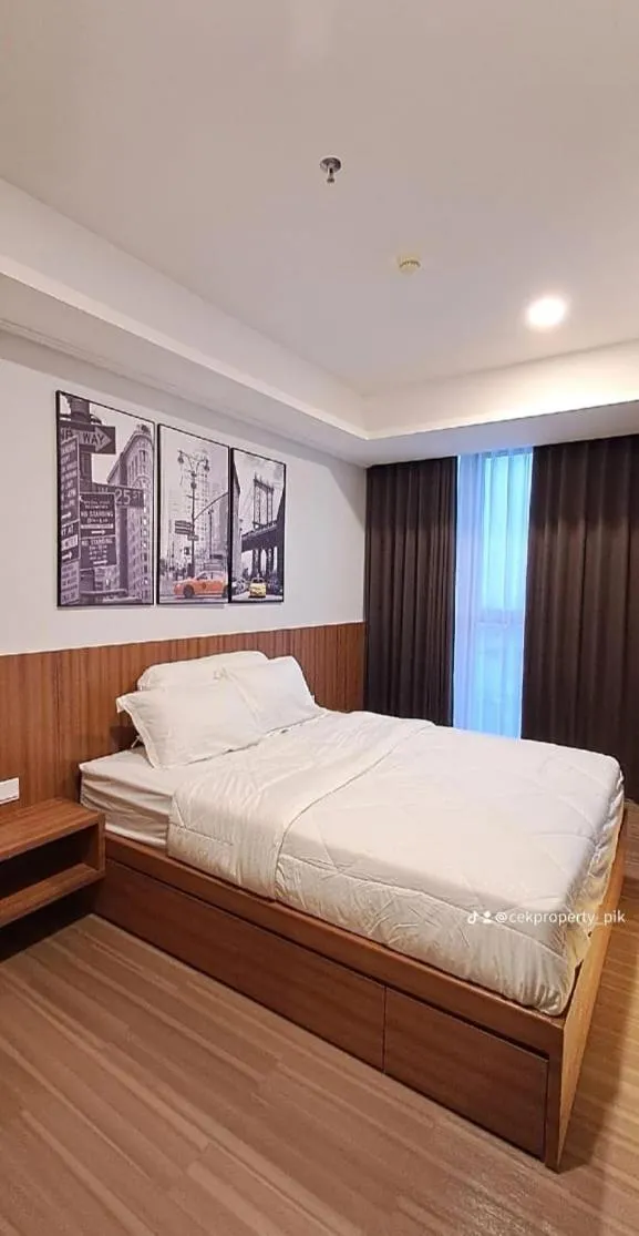 Image 3 of gold coast pik , 1 br , netflix , sofa bed ,London