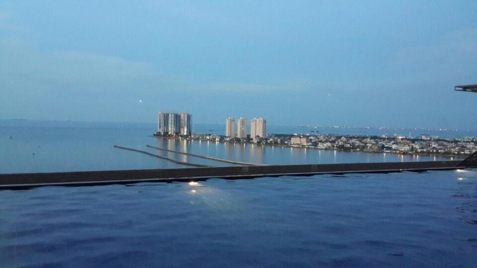 Robert’s Condominium